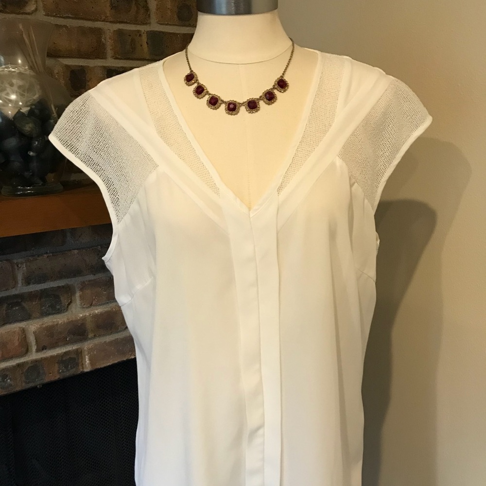 Cupio white tunic